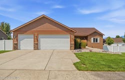 891 N Harlequin Dr, Post Falls, ID 83854