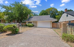 215 Johnson Drive, Duncanville, TX 75116