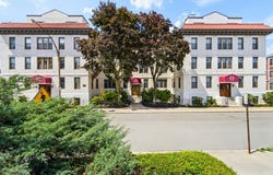 33 Brainerd Rd, Boston, MA 02134