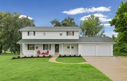 2404 Stoney Brook Drive, O'Fallon, MO 63368