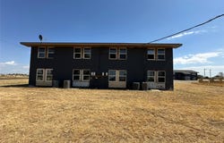100 Pecos Place, Plainview, TX 79072