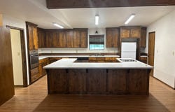 304 Hamilton, Linden, TX 75563