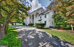 319 W 27TH Street, NORTHAMPTON, PA 18067