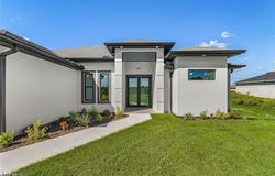 2616 NE 5th Place, Cape Coral, FL 33909