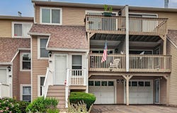 105 Peddlars Drive, Branford, CT 06405