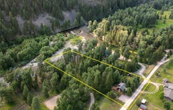 4 Ida Court, Clinton, MT 59825