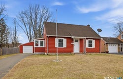 9 Grand Street, Enfield, CT 06082