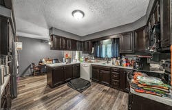 7672 Lanese Drive, Windsor, OH 44099