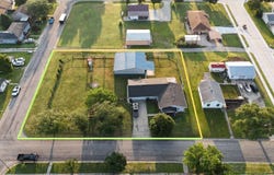 810 N Pine St, Beloit, KS 67420