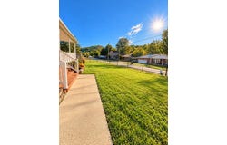 605 Ky Rt 1107, Van Lear, KY 41265