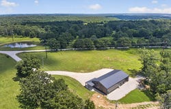 41 Fieldcrest Lane, Strafford, MO 65757