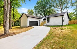 2711 Janet, Benton, AR 72015