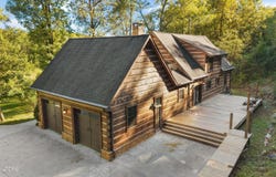 144 Center Valley Rd, Clinton, TN 37716