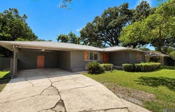 9334 W Damuth Dr, Baton Rouge, LA 70815