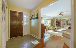 906 Walnut Street, Three Rivers, MI 49093