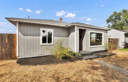 903 E Rowan Ave, Spokane, WA 99216