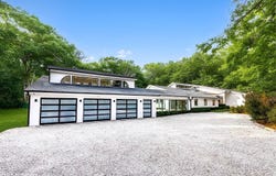 370 Stephen Hands Path, East Hampton, NY 11937