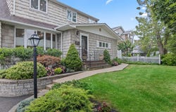 115 N John Street, Massapequa, NY 11758