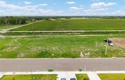425 N Leon Avenue, Elsa, TX 78543