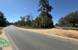 8249 Lake Carroll Drive, Donalsonville, GA 39845