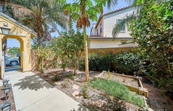 2782 E Thompson, Ontario, CA 91762