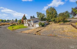 3610 Masters Drive, Clarkston, WA 99403