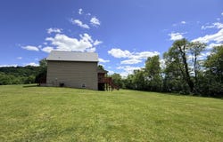 636 Spring Creek Ln, Milton, KY 40045