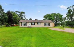 7898 E Broomfield Road, Mt Pleasant, MI 48858