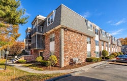 137 Pine St, Lowell, MA 01851