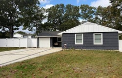 9 Hill Street, Ronkonkoma, NY 11779