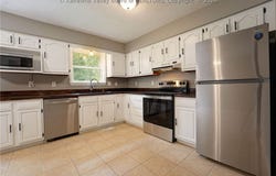 42 Astro Drive, Clendenin, WV 25045