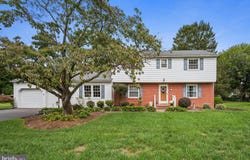 93 S FAIRFIELD Drive, DOVER, DE 19901