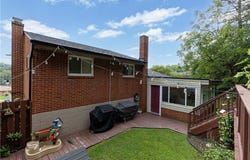 4913 Seneca, West Mifflin, PA 15122
