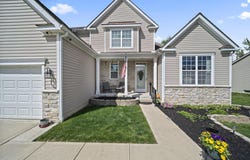 502 Rolling Acre Drive, Lithopolis, OH 43136