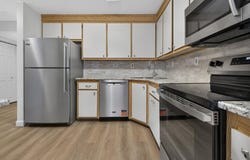 110 Coliseum Avenue, Nashua, NH 03063