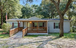 119 Lockney Drive, DeFuniak Springs, FL 32433