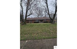 1015 S Eighth Street, Clinton, MO 64735