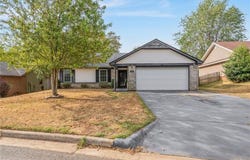 805 N ST, Barling, AR 72923