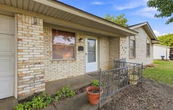 1008 Yeager Street, Honey Grove, TX 75446