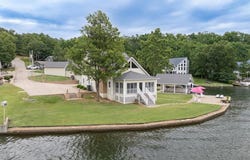 2041 Compass Circle, Perryville, MO 63775