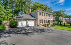 3237 RIVERVIEW DR, TRIANGLE, VA 22172