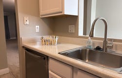 461 W Holmes Avenue, Mesa, AZ 85210