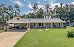 147 Hemlock Road, BATESVILLE, MS 38606