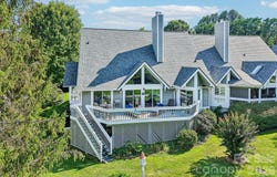146 Overlook Drive, Flat Rock, NC 28731
