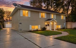1023 44th St, Kenosha, WI 53140