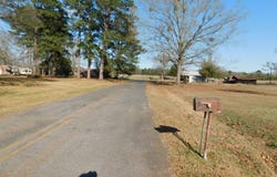 214 Springhill Airport Loop, Springhill, LA 71075