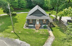 800 Spring Street, Gillespie, IL 62033