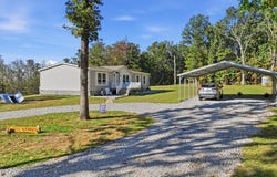 5963 Highway 17, Yukon, MO 65589