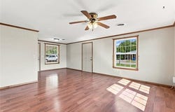 212 Duncan Avenue, Checotah, OK 74426