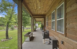 9689 Geranium Road, Carthage, MO 64836